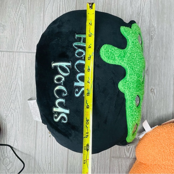 Hocus pocus and pumpkin fall halloween caldron witchy throw pillow’s decoration - Picture 5 of 7